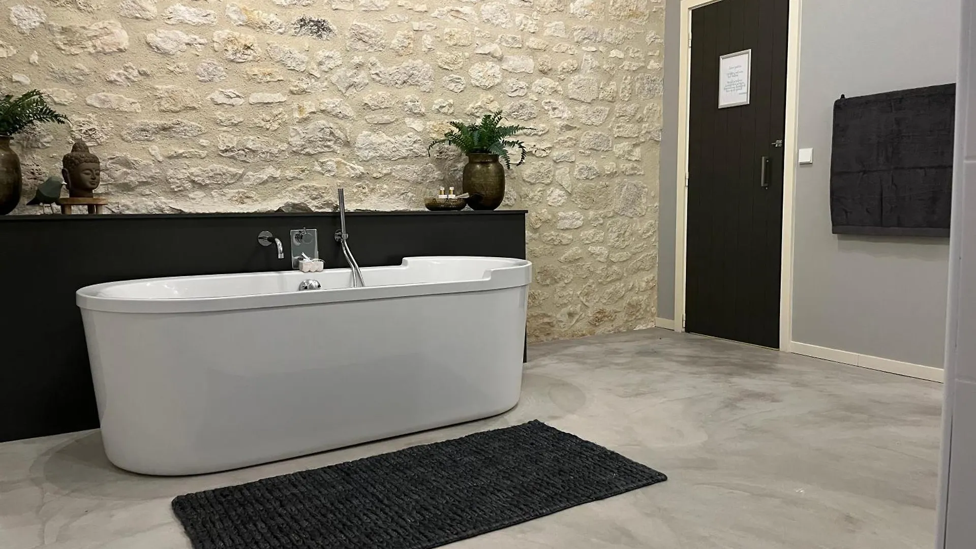 Bed & Breakfast La Maison Culier Sainte-Alauzie